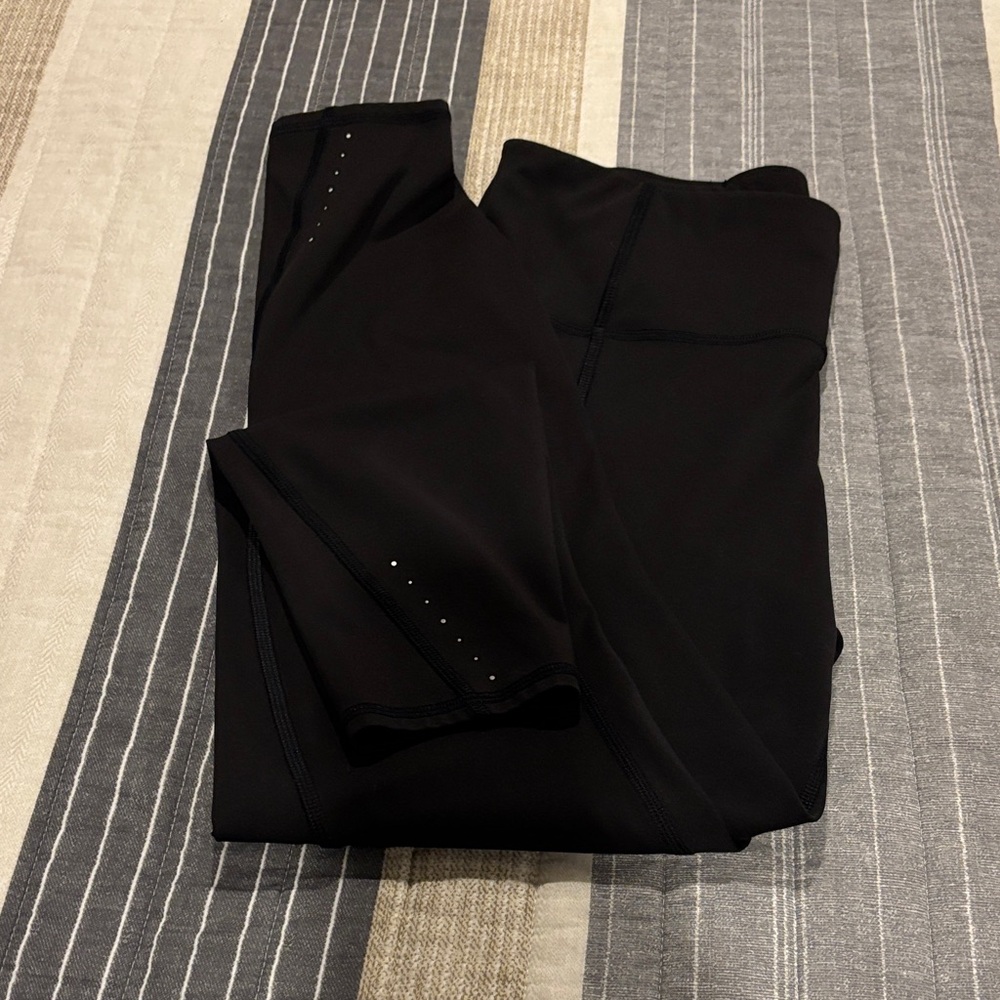Athleta Black Women's Leggings - Picture 4 of 5